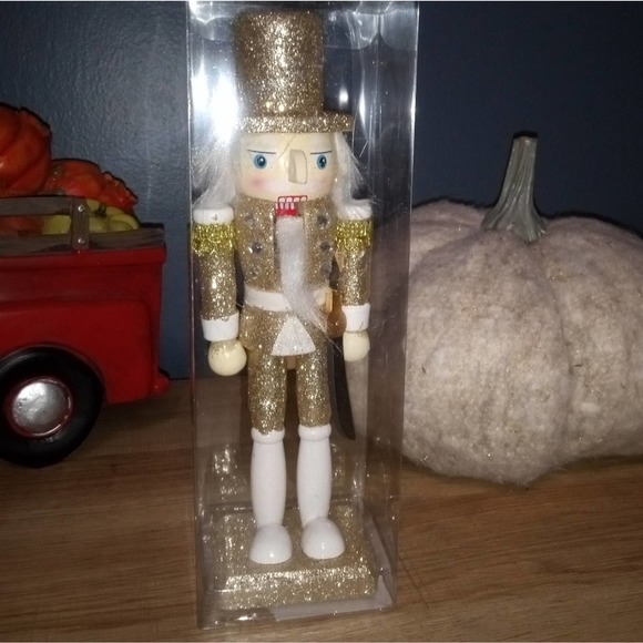 Hobby Lobby Holiday Last One Gold White Glitter Traditional